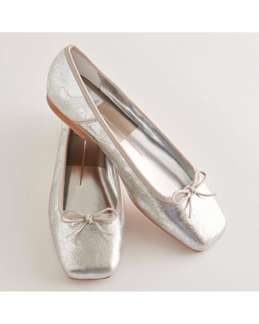 Dolce Vita ANISA BALLET FLATS SILVER DISTRESSED LEATHER